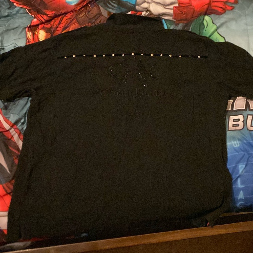 Black Crown Holder Collared Shirt
Size: 5XL
100% cotton